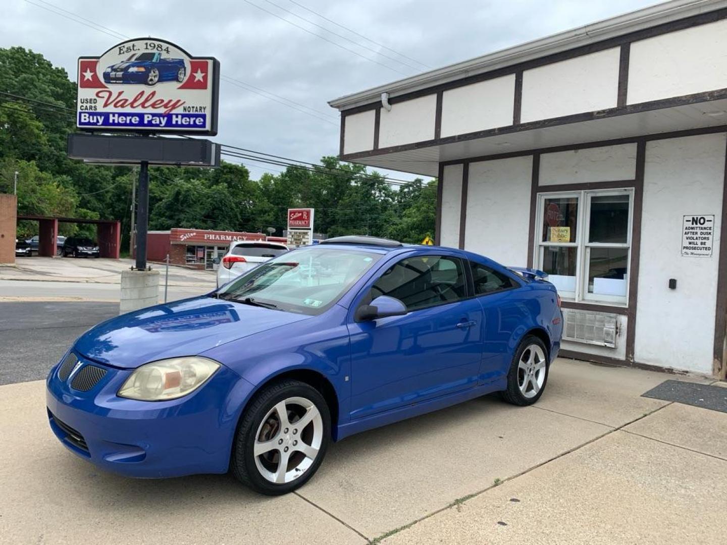 2008 BLUE PONTIAC G5 GT (1G2AN18B187) with an 2.4L engine, Automatic transmission, located at 503 First Street, Canonsburg, PA, 15317, (724) 745-0566, 40.266006, -80.178413 - Photo#0