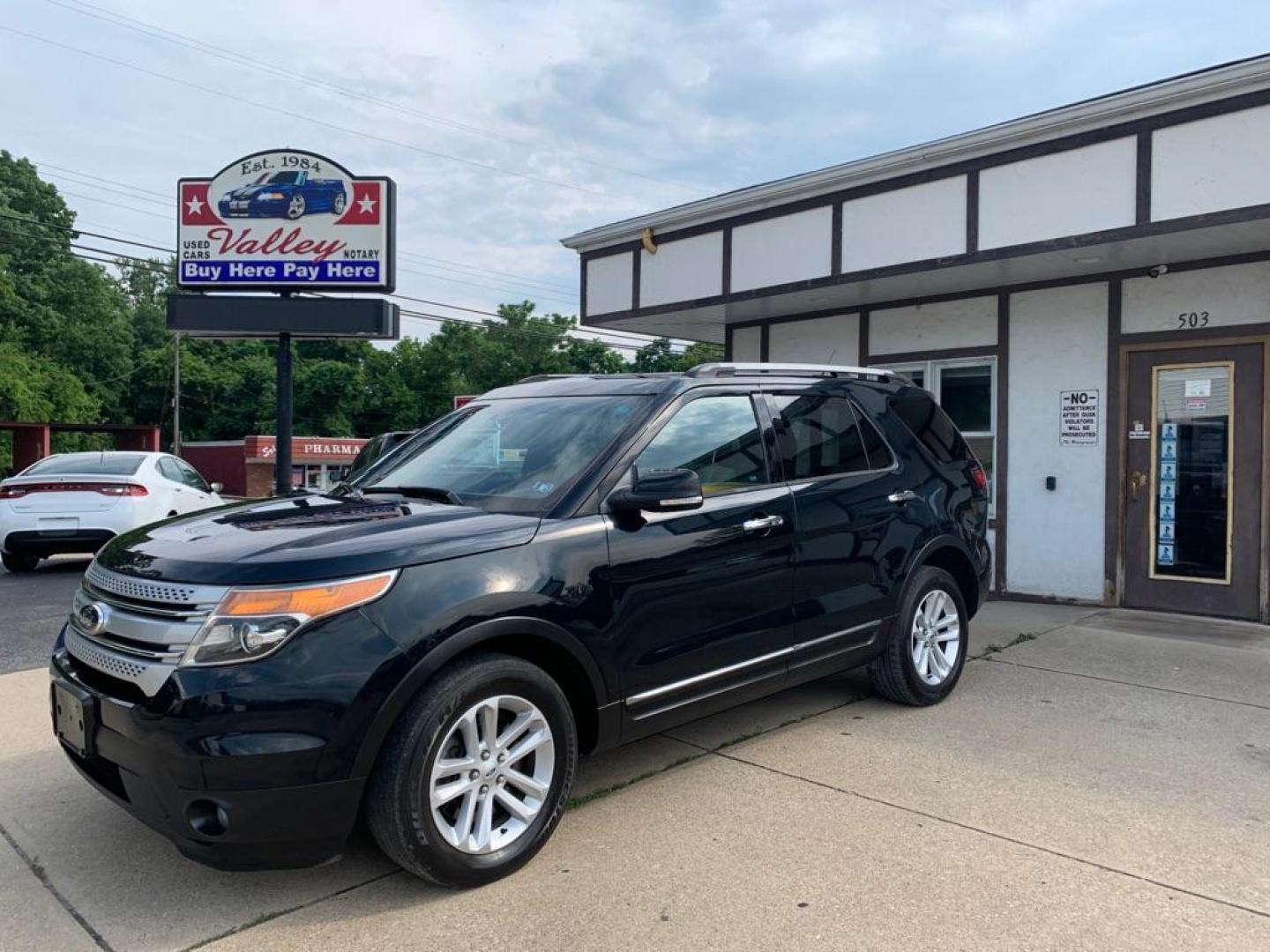 2014 BLACK FORD EXPLORER XLT (1FM5K8D8XEG) with an 3.5L engine, Automatic transmission, located at 503 First Street, Canonsburg, PA, 15317, (724) 745-0566, 40.266006, -80.178413 - Photo#0