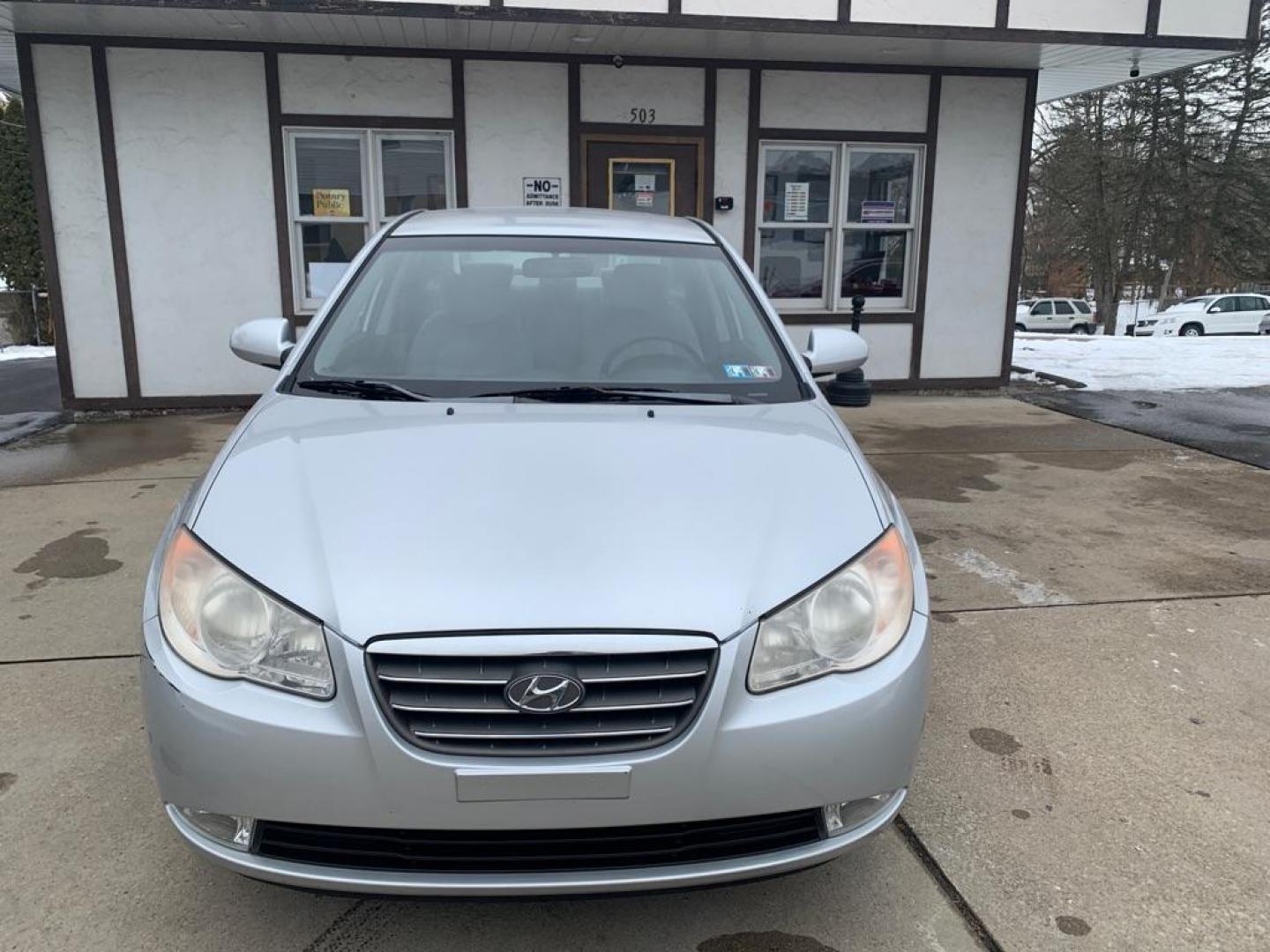 2008 SILVER HYUNDAI ELANTRA GLS (KMHDU46D88U) with an 2.0L engine, Automatic transmission, located at 503 First Street, Canonsburg, PA, 15317, (724) 745-0566, 40.266006, -80.178413 - Photo#1