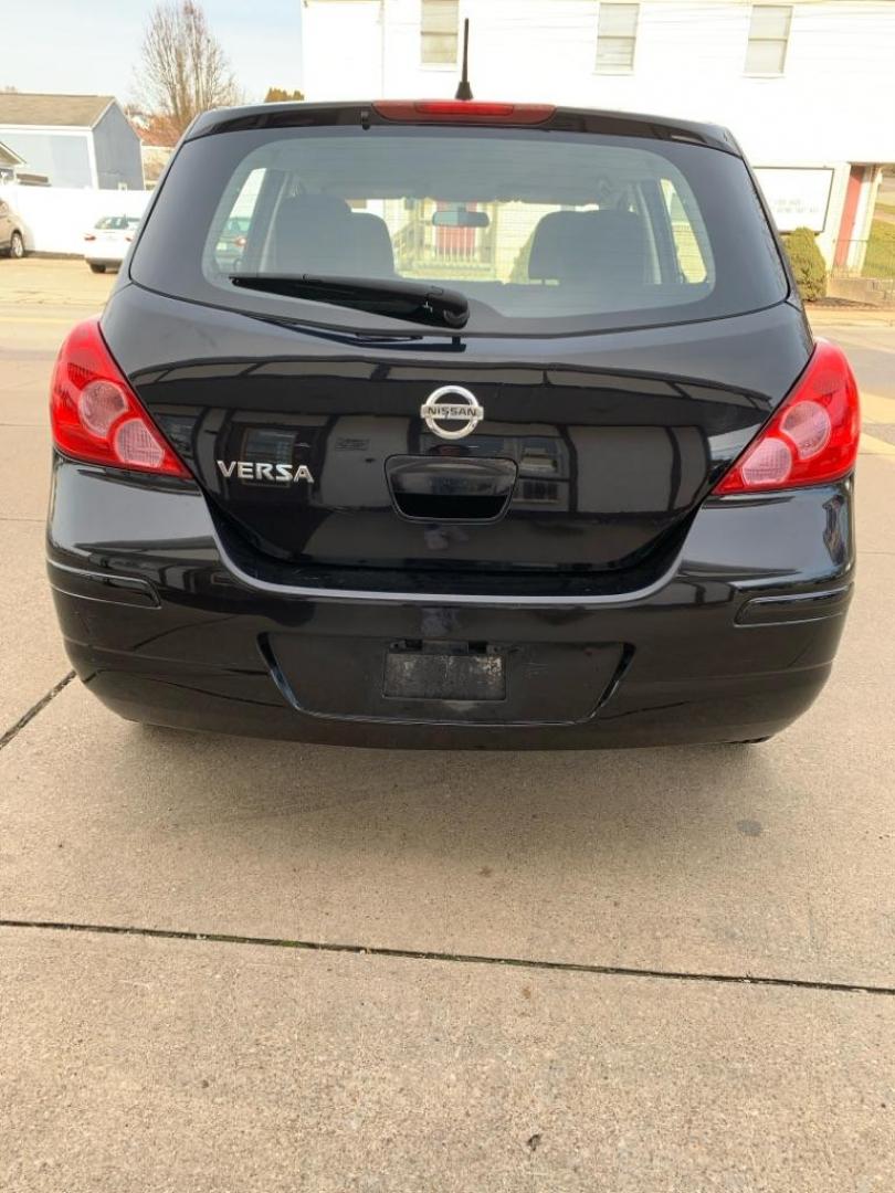 2011 BLACK NISSAN VERSA S (3N1BC1CP0BL) with an 1.8L engine, Automatic transmission, located at 503 First Street, Canonsburg, PA, 15317, (724) 745-0566, 40.266006, -80.178413 - Photo#3