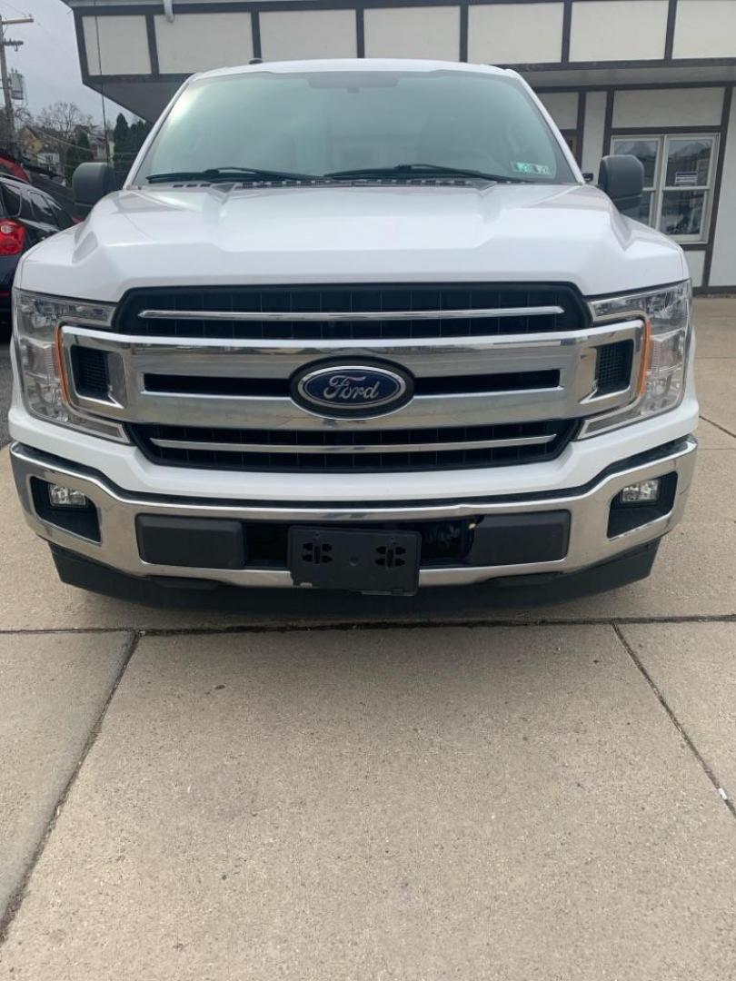 2018 WHITE FORD F150 SUPER CAB (1FTEX1C51JK) with an 5.0L engine, Automatic transmission, located at 503 First Street, Canonsburg, PA, 15317, (724) 745-0566, 40.266006, -80.178413 - Photo#7