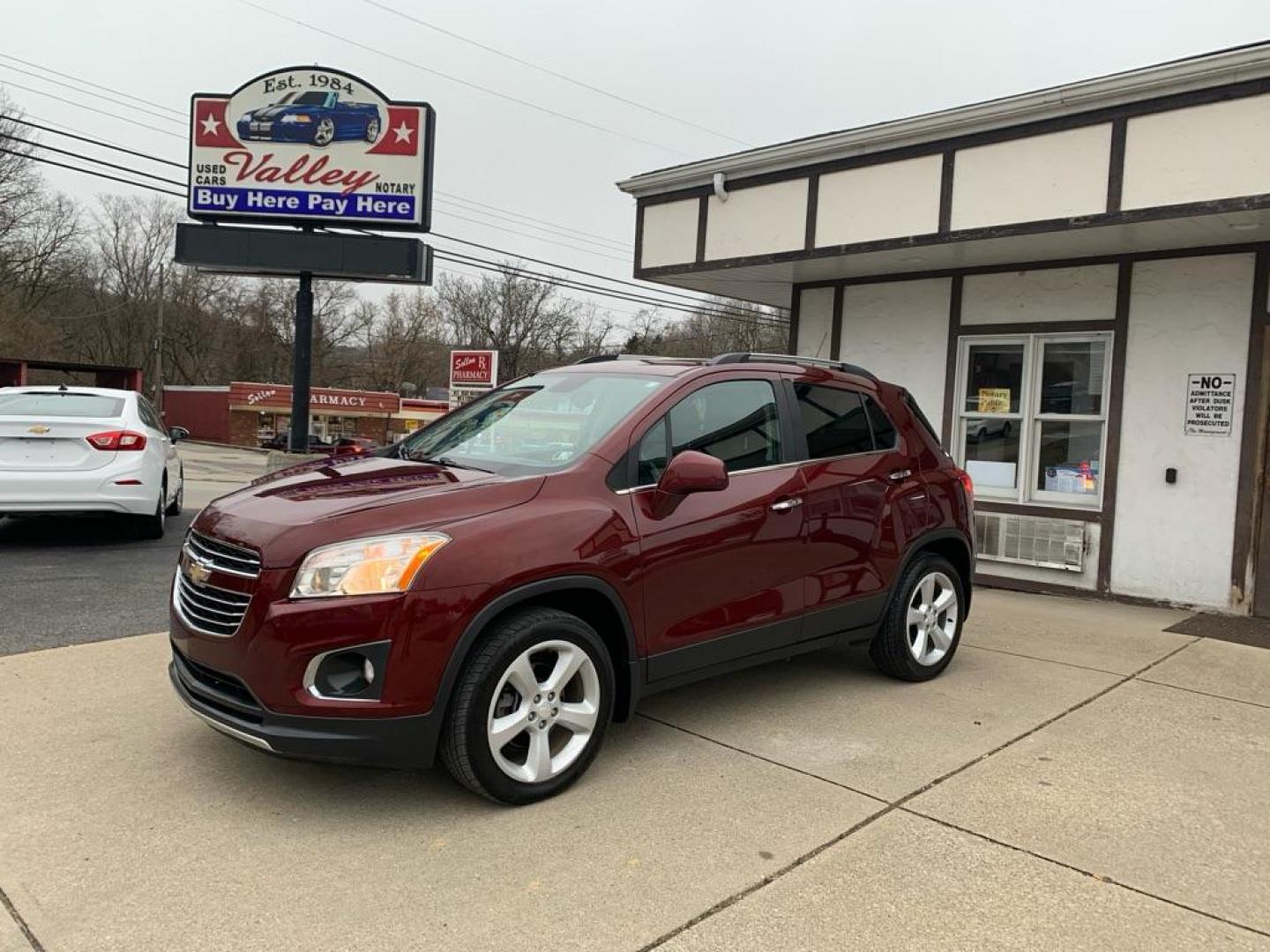 2016 RED CHEVROLET TRAX LTZ (3GNCJRSB5GL) with an 1.4L engine, Automatic transmission, located at 503 First Street, Canonsburg, PA, 15317, (724) 745-0566, 40.266006, -80.178413 - CARFAX AVAILABLE! ESTIMATED MPG: 24 CITY / 31 HWY WE FINANCE! FAST AND EASY APPROVALS! CALL US OR APPLY ONLINE: 724-745-0566 OFFICE WWW.USEDCARSCANONSBURGPA.COM AFTER HOURS QUESTIONS? TEXT US! 724-825-1817 - Photo#0