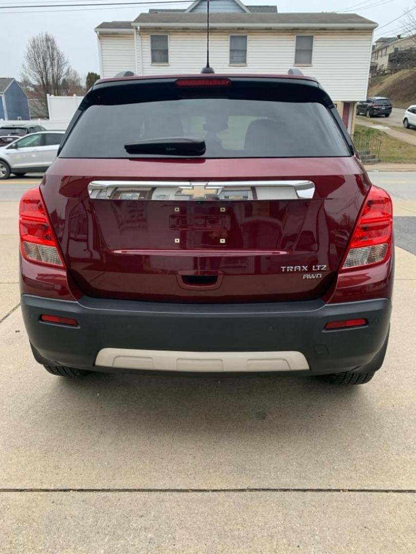 2016 RED CHEVROLET TRAX LTZ (3GNCJRSB5GL) with an 1.4L engine, Automatic transmission, located at 503 First Street, Canonsburg, PA, 15317, (724) 745-0566, 40.266006, -80.178413 - CARFAX AVAILABLE! ESTIMATED MPG: 24 CITY / 31 HWY WE FINANCE! FAST AND EASY APPROVALS! CALL US OR APPLY ONLINE: 724-745-0566 OFFICE WWW.USEDCARSCANONSBURGPA.COM AFTER HOURS QUESTIONS? TEXT US! 724-825-1817 - Photo#3