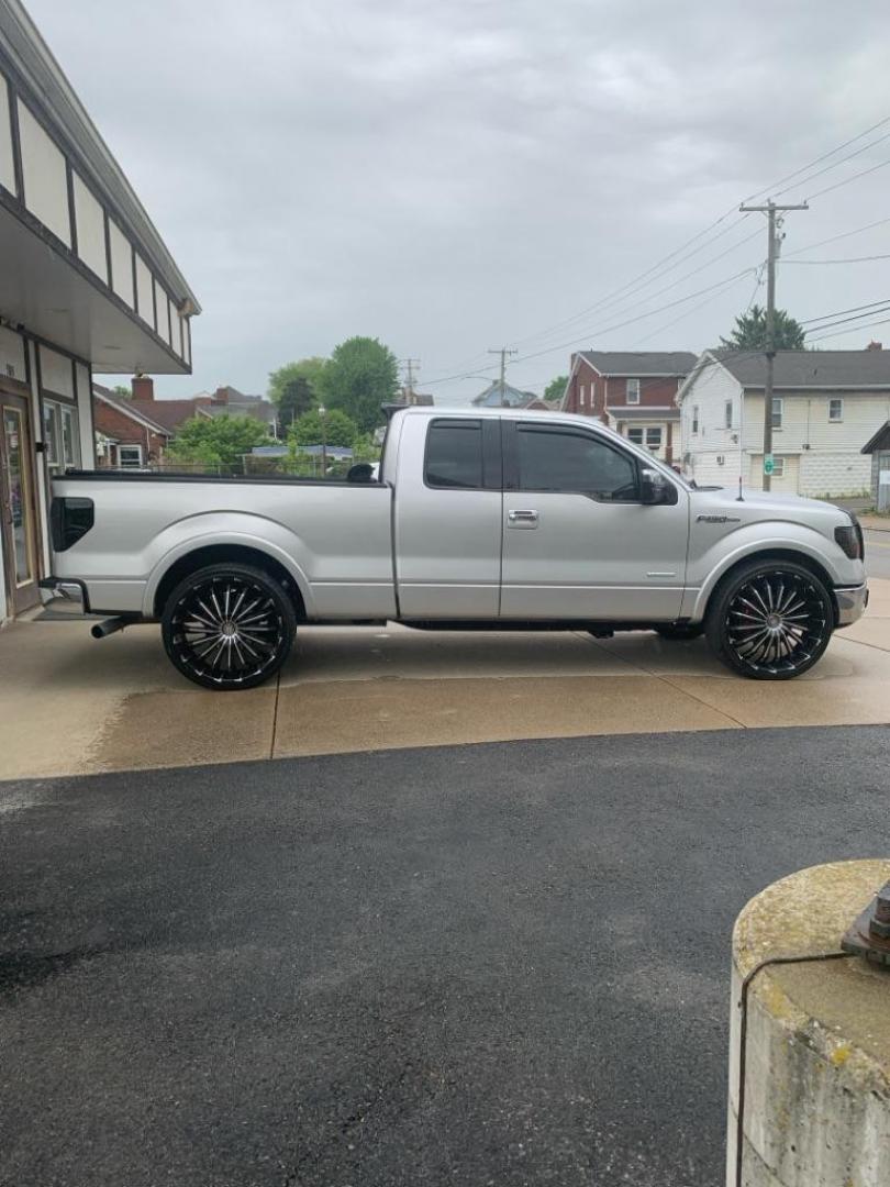 2012 SILVER FORD F150 SUPER CAB (1FTFX1ETXCF) with an 3.5L engine, Automatic transmission, located at 503 First Street, Canonsburg, PA, 15317, (724) 745-0566, 40.266006, -80.178413 - Photo#6