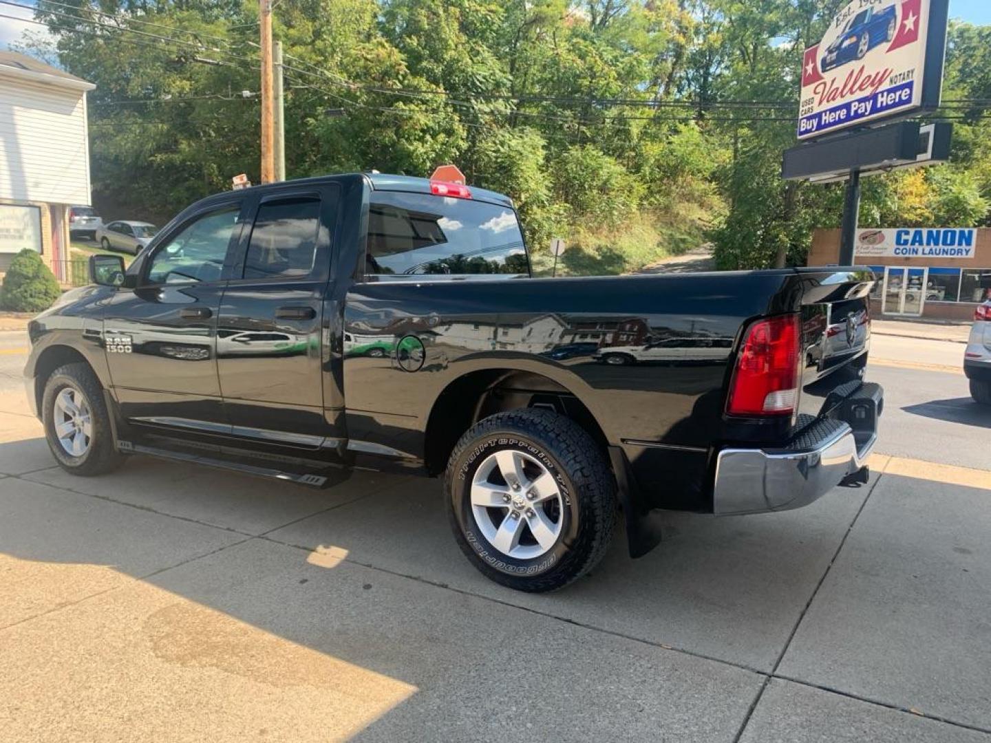 2016 GREEN RAM 1500 TRADESMAN (1C6RR7FG0GS) with an 3.6L engine, Automatic transmission, located at 503 First Street, Canonsburg, PA, 15317, (724) 745-0566, 40.266006, -80.178413 - CAR FAX AVAILABLE! 4X4, TOW PACKAGE, BED LINER, RUNNING BOARDS, AM/FM/XM/AUX/USB, CRUISE CONTROL, POWER DORRS, POWER WINDOWS, POWER MIRRORS ESTIMATED MPG: 16 CITY / 23 HIGHWAY WE FINANCE! FAST AND EASY APPROVALS! CALL US OR APPLY ONLINE: 724-745-0566 OFFICE WWW.USEDCARSCANONSBURGPA.COM AF - Photo#2