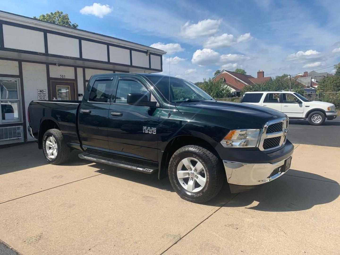 2016 GREEN RAM 1500 TRADESMAN (1C6RR7FG0GS) with an 3.6L engine, Automatic transmission, located at 503 First Street, Canonsburg, PA, 15317, (724) 745-0566, 40.266006, -80.178413 - CAR FAX AVAILABLE! 4X4, TOW PACKAGE, BED LINER, RUNNING BOARDS, AM/FM/XM/AUX/USB, CRUISE CONTROL, POWER DORRS, POWER WINDOWS, POWER MIRRORS ESTIMATED MPG: 16 CITY / 23 HIGHWAY WE FINANCE! FAST AND EASY APPROVALS! CALL US OR APPLY ONLINE: 724-745-0566 OFFICE WWW.USEDCARSCANONSBURGPA.COM AF - Photo#6